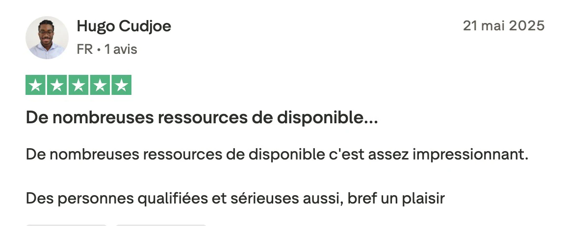 Avis Trustpilot de Hugo Cudjoe sur les ressources et les échanges au LABO IA